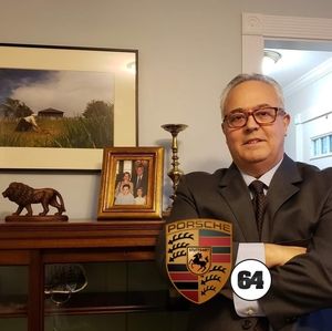 Meet your Posher, Luis